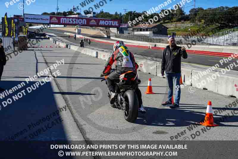 Laguna Seca;event digital images;motorbikes;no limits;peter wileman photography;trackday;trackday digital images